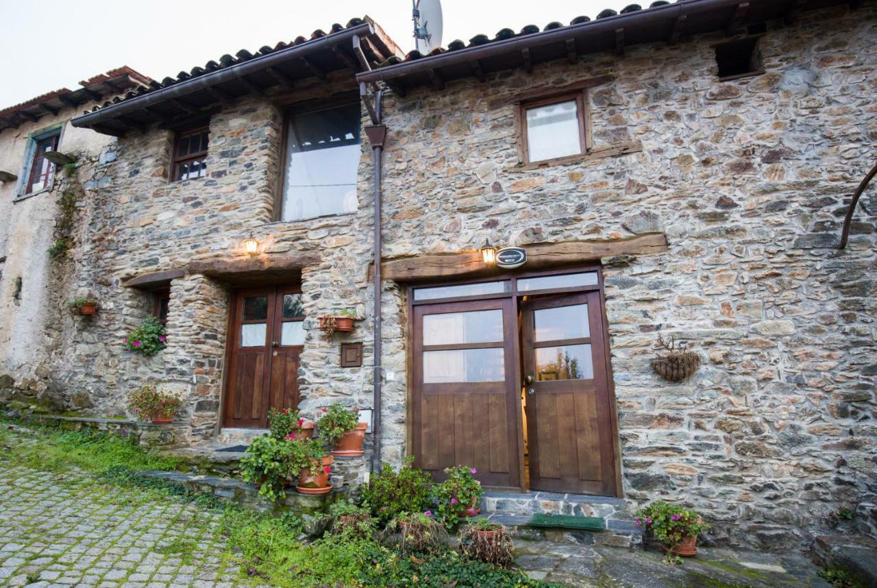 Casa Do Pomar Guest House Braganca Exterior photo